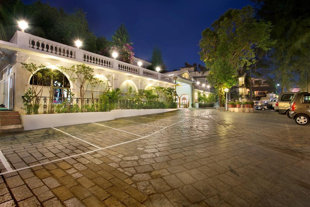 Avion Holiday Resort Лонавала Экстерьер фото